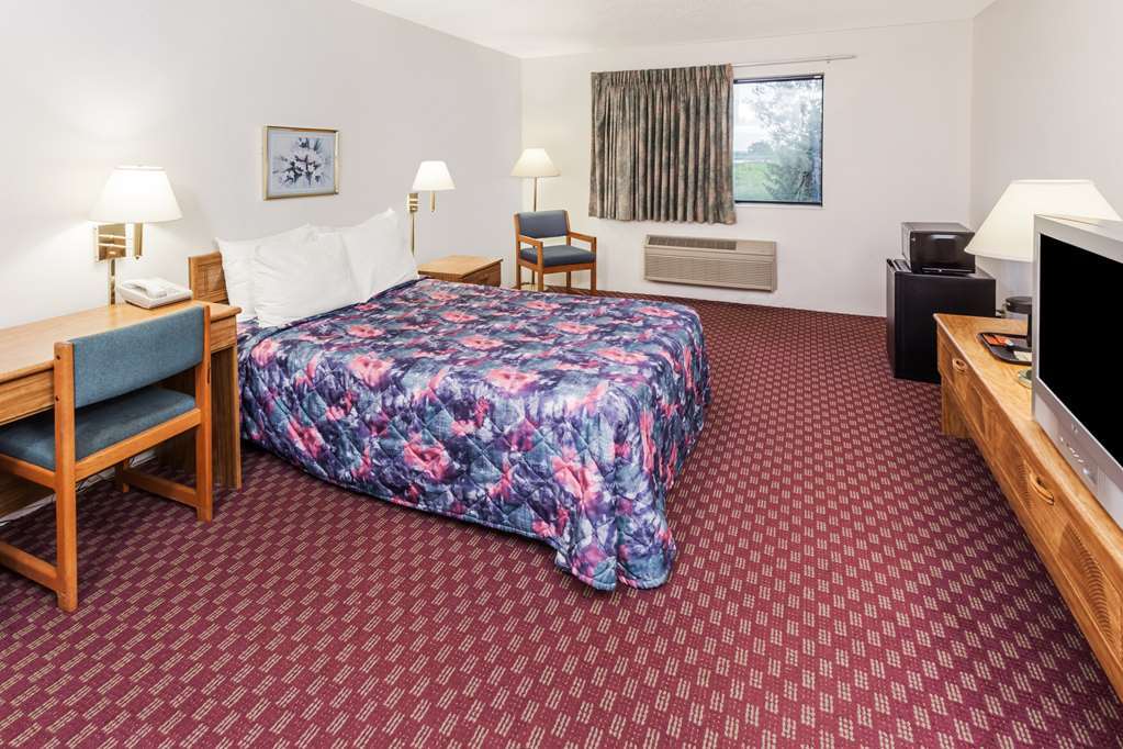 Super 8 By Wyndham Hebron Lowell Area Zimmer foto