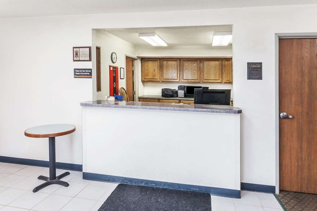 Super 8 By Wyndham Hebron Lowell Area Interior foto
